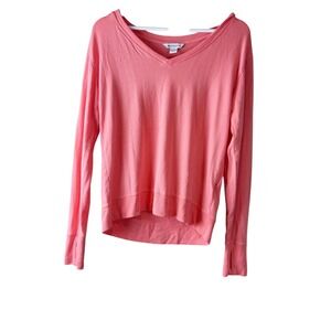 Athleta V Neck Long Sleeve Top Shirt Thumb Holes Pink‎ Women's Size M